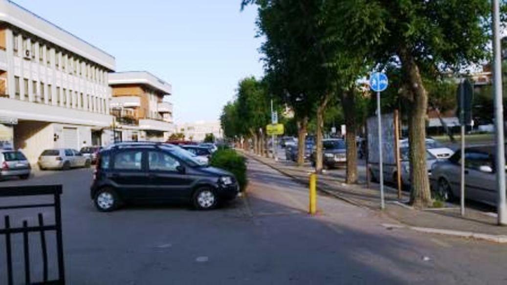 Hotel Bunker Degli Inventori Foggia Exterior foto